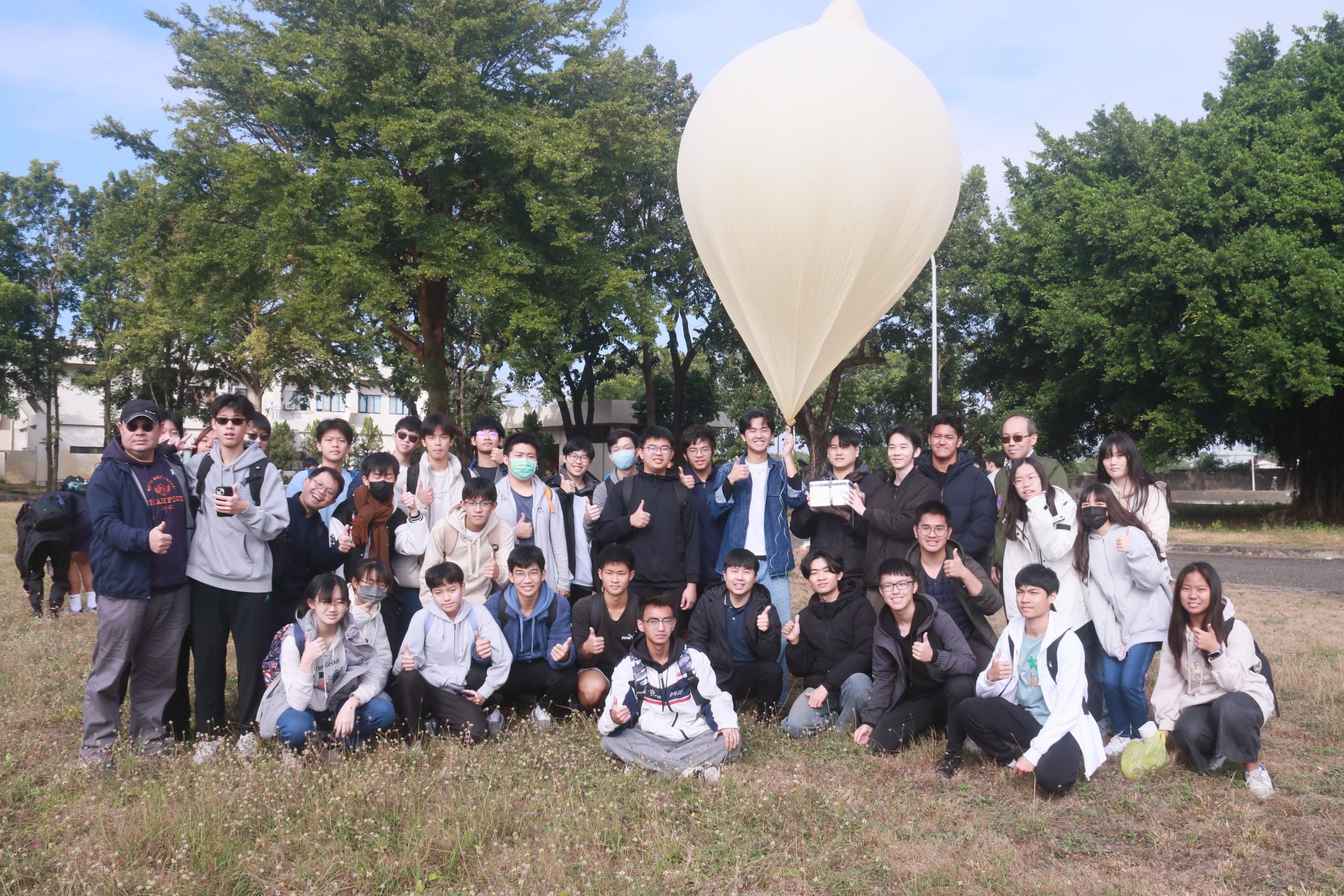 NCKU Institute of Space Systems Engineering Launches Exciting Weather Balloon Mission with Interdisciplinary Collaboration