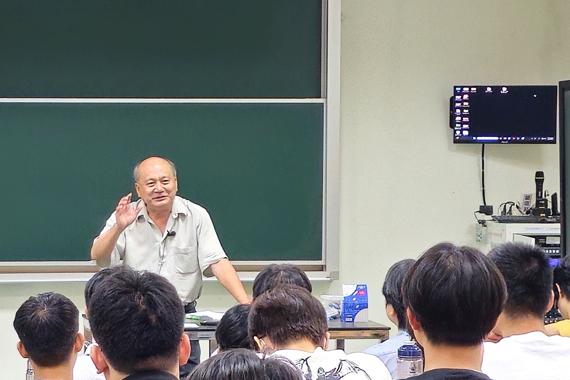 NCKU Launched Frontier Quantum Science and Technology Course with Support from Distinguished Alumnus He-Cheng Li