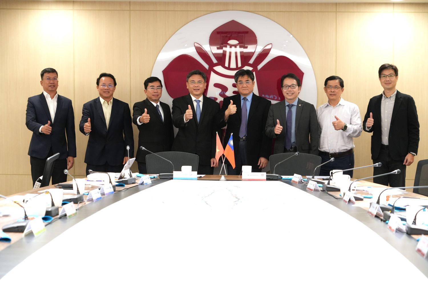 NCKU Partners with VNU-HCM Focusing on International Collaboration in AI and Smart Cities